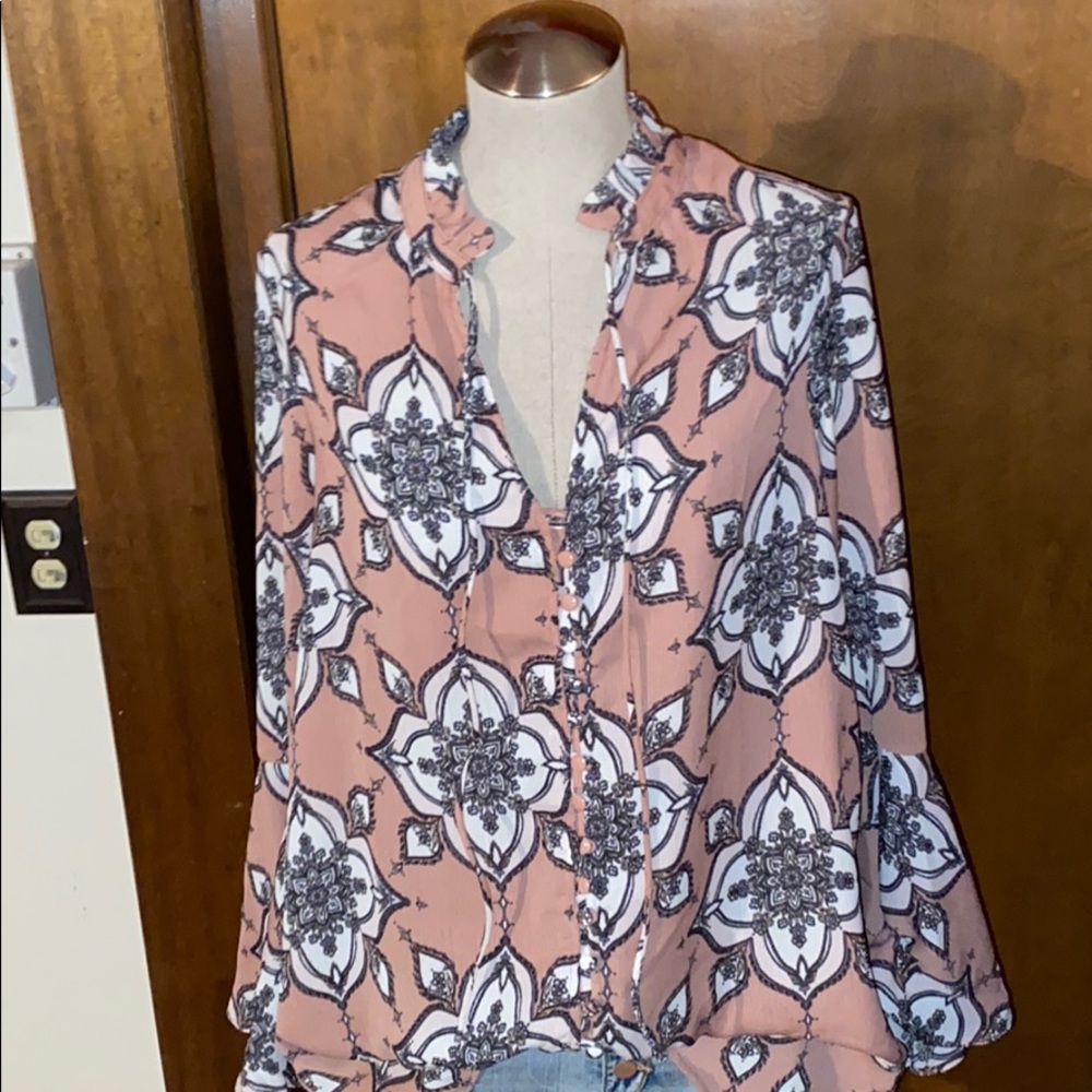Xl tunic/top - Picture 2 of 2